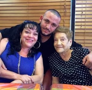 Meet your Posher, Alma